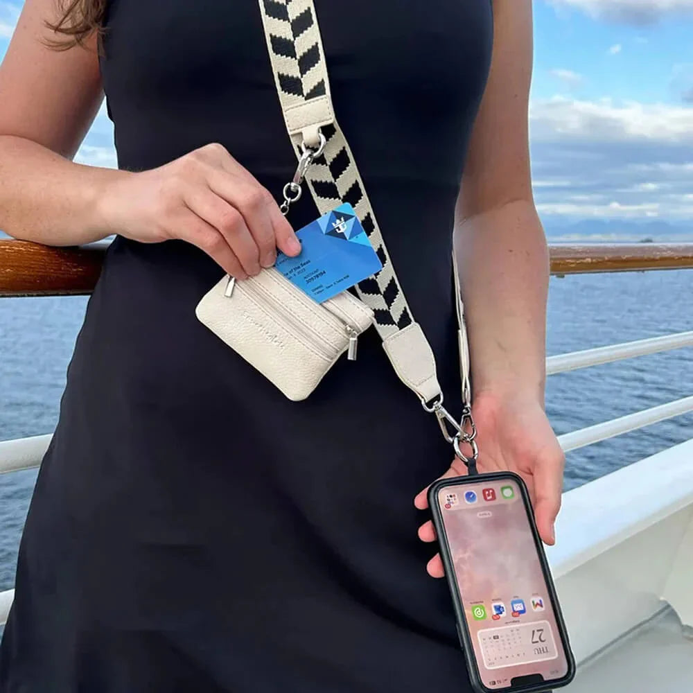 PocketLux™ –  Fashion meets functie: jouw must-have phone strap