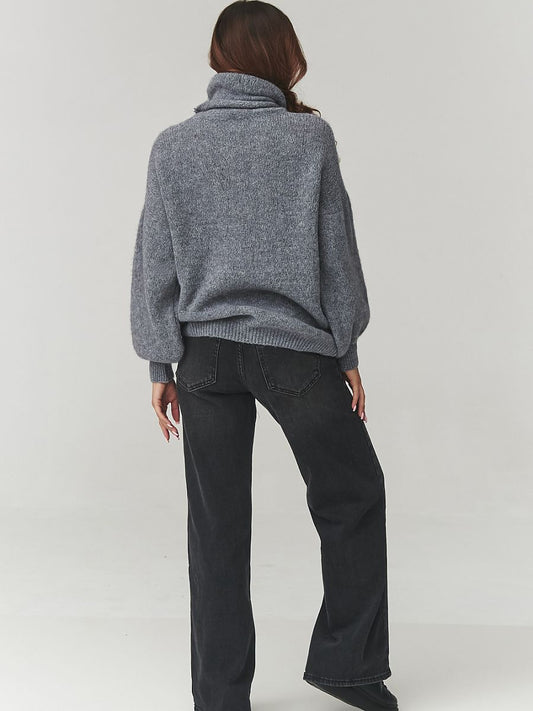 CozyPower™ – Makadamia Oversized Turtleneck Sweater (Made in Italy)