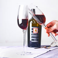 HalfFull™  Het wijnglas met humor