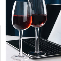 HalfFull™  Het wijnglas met humor