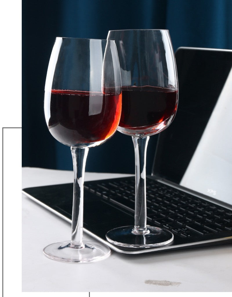 HalfFull™  Het wijnglas met humor